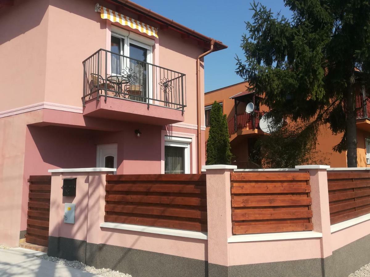 Dream Lux Apartman Hajdúszoboszló Εξωτερικό φωτογραφία